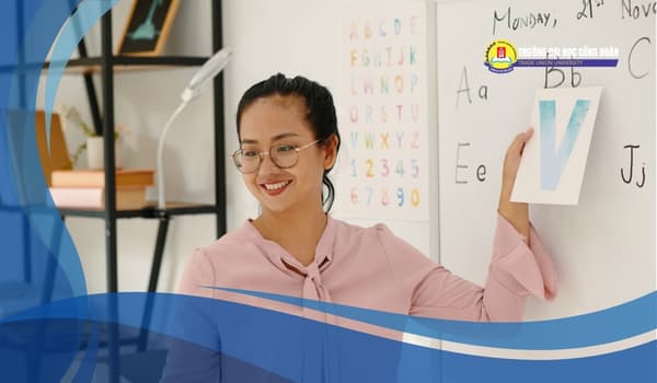 Featured image for: Ngành ngôn ngữ Anh làm nghề gì? Gợi ý nhóm nghề thu nhập cao