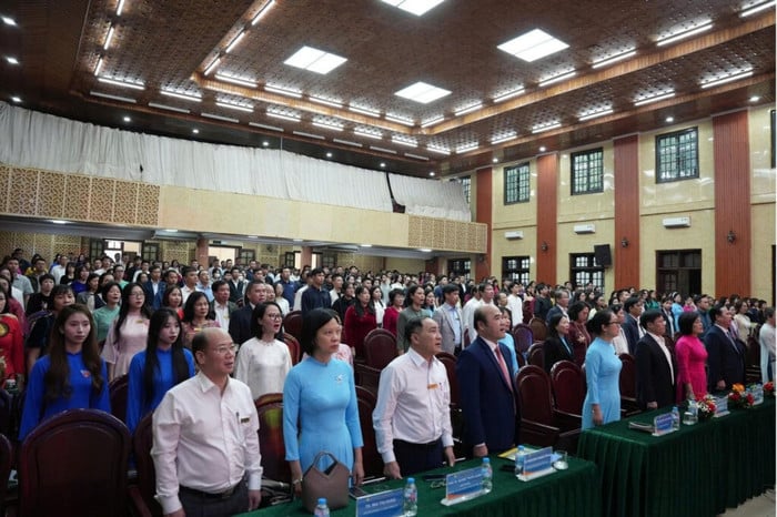 Ảnh giảng viên: Giảng viên chất lượng