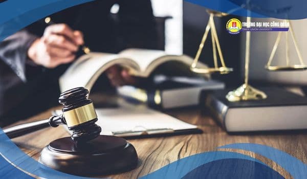 Featured image for: Ngành luật gồm những môn nào? Chương trình học chi tiết